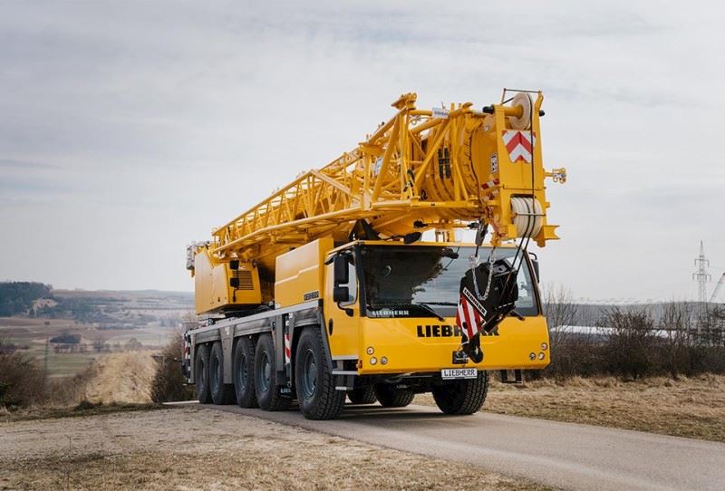 liebherr-ltm-1160-5-2-picture-gallery-01_w800